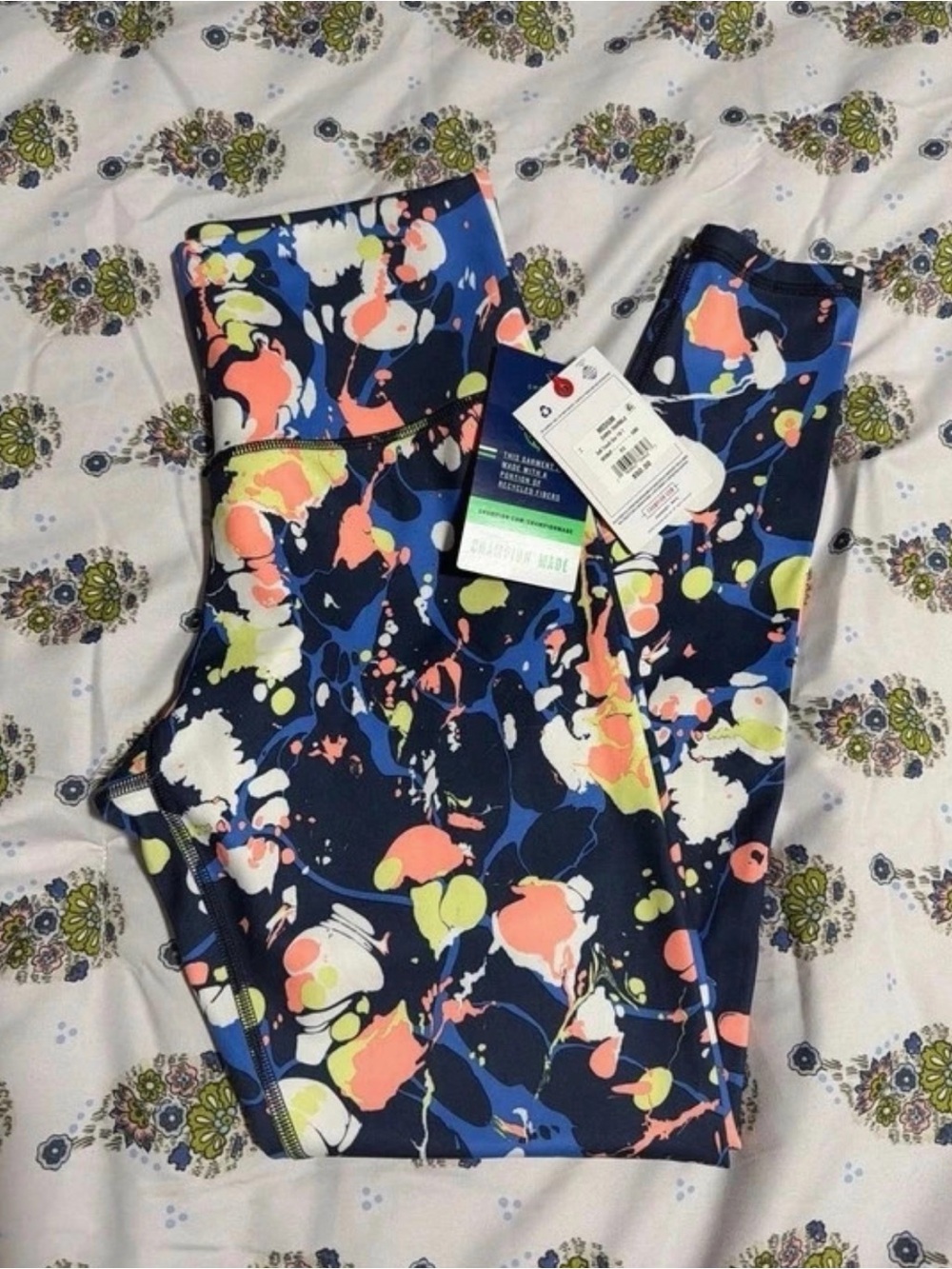 Champion Leggings size Medium NWT